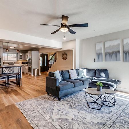 Stunning 5Br 2Ba Holiday Home With Private Pool And Cinema Dallas Exterior photo