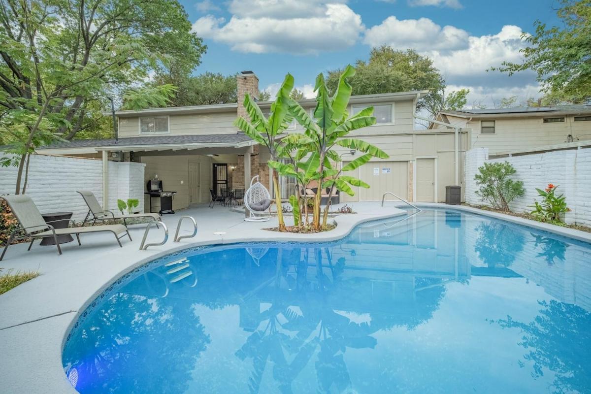 Stunning 5Br 2Ba Holiday Home With Private Pool And Cinema Dallas Exterior photo